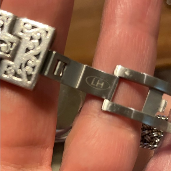 Vintage Lous Hill Watch - Picture 5 of 11